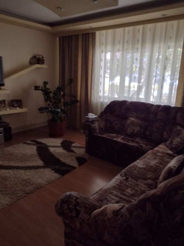 Apartament 3 camere