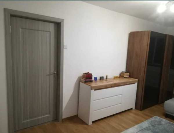 Garsoniera 2 camere Delfinariu -Faleza Nord - plaja Reyna, termen lung