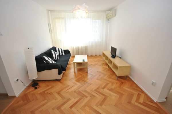 Apartament 2 camere de vânzare
