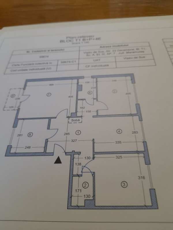 Vând apartament Vișeu