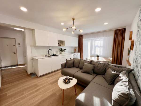 Particular - apartment 3 camere Promenada mall - Prima închiriere