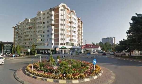 **Apartament de vanzare 3 camere circular**63 MP Marasesti Etaj 8