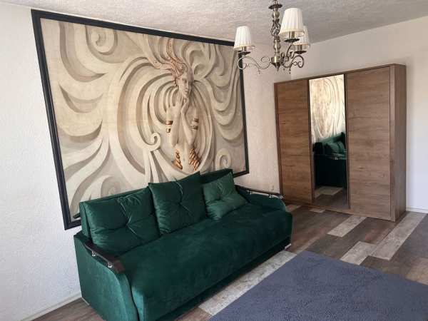 Inchiriez apartament cu 1 camera