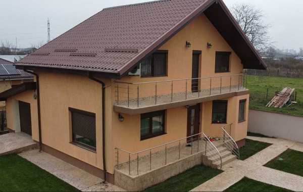 Casă de vânzare !teren 600 mp!
