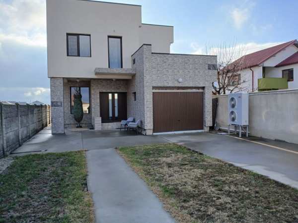 Casa zona Albesti/ Inchiriere