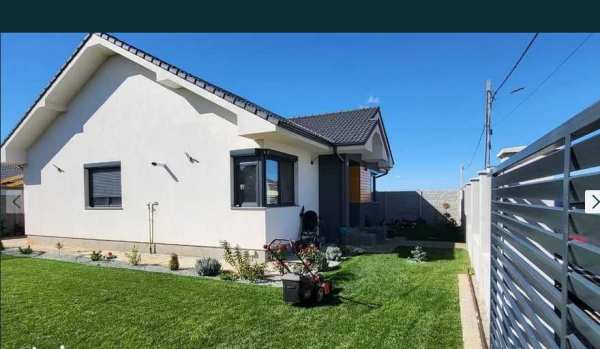 Casa de închiriat in Santandrei