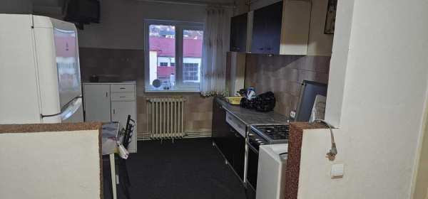 Inchiriez apartament 2 camere Blaj, zona spital