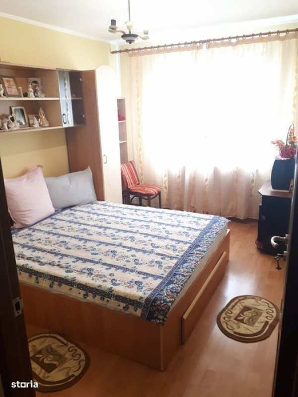 Apartament 2 camere Micro40 ,et3/4 ,stradal ,centrala ,Mobilat