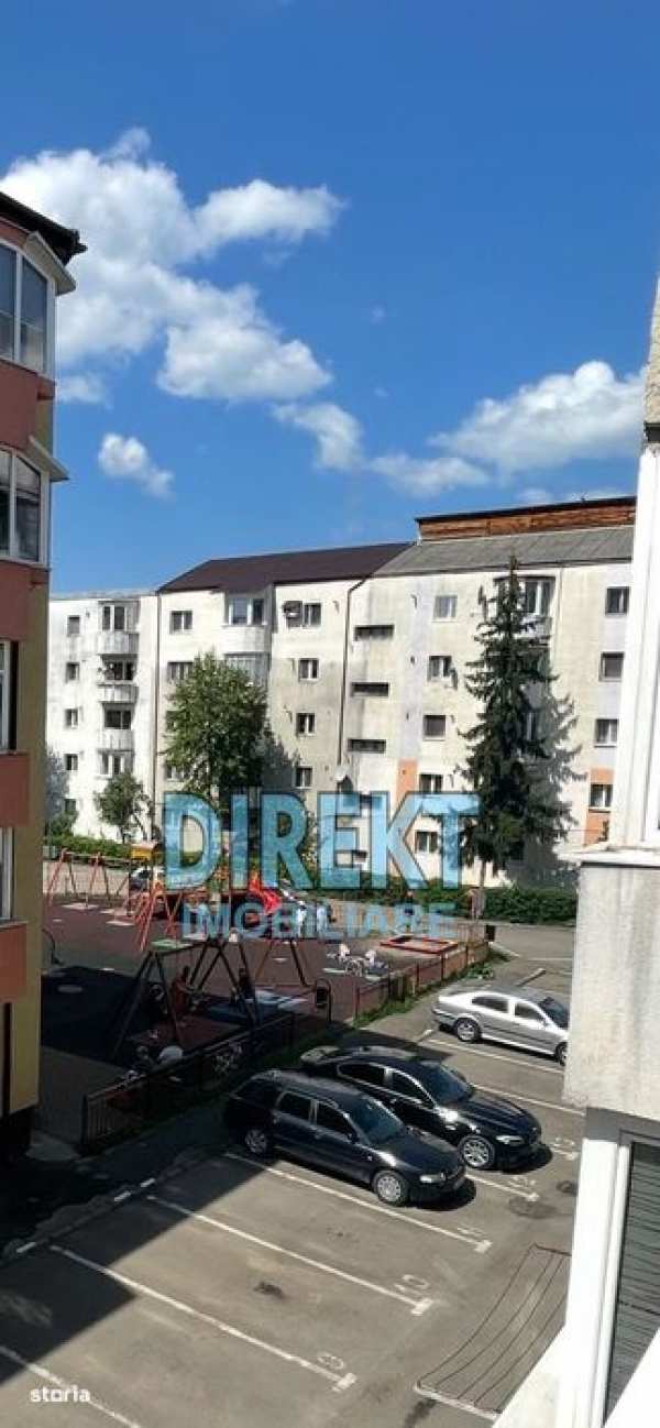Apartament 3 camere, de inchiriat, Zona Lama