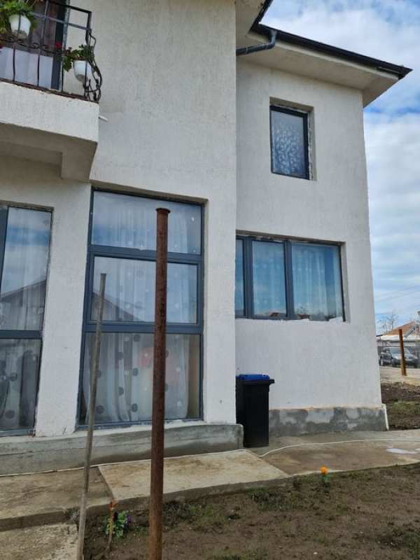 Vila Techirghiol accept variante auto, imobiliare