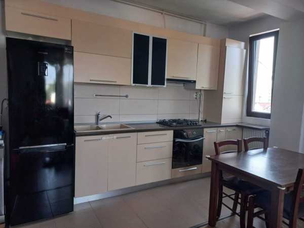 Proprietar Inchiriez apartament 3 camere zona Ion Mihalache / Grivita