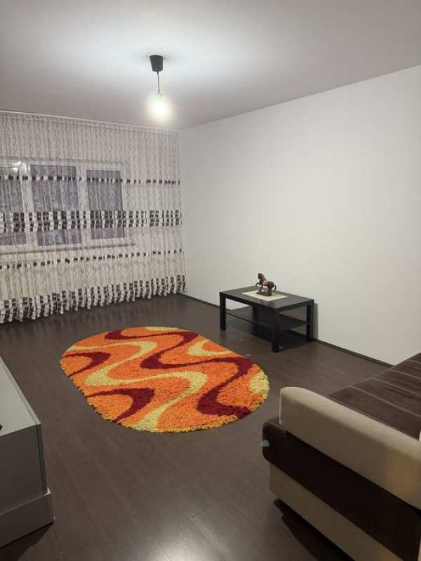 Apartament de inchiriat