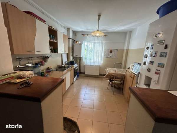 Vand apart.2 cam.Micalca-Miorita,et.1 din 4, termoteca,renovat