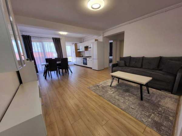 Apartament NOU de inchiriat 3 camere.