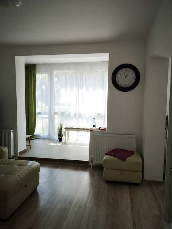 Inchiriez spatiu comercial/apartament Bulevardul Oituz