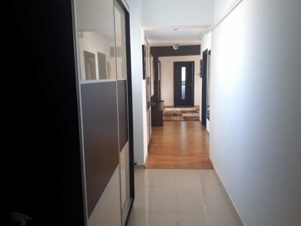 Apartament 3 camere km 5