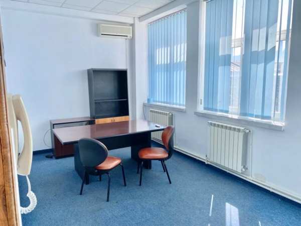 birou de inchiriat ultra central 26m2 Slatina (in cladirea CEZ)