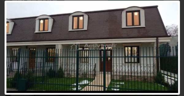 Casa Străulești 2 Cocosi