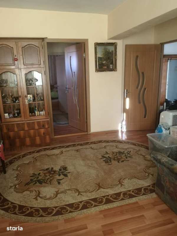 Apartament 2 camere Str. Cornisei Calarasi