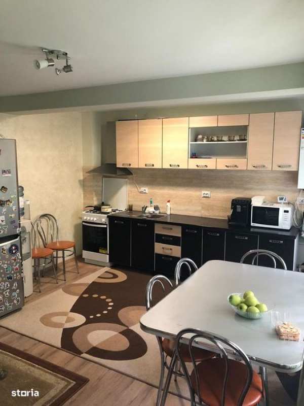 De vanzare apartament cu doua camere,Bradet