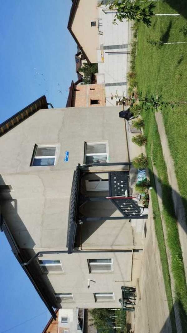 Închiriez casă în Apahida jud Cluj sau se vinde..
