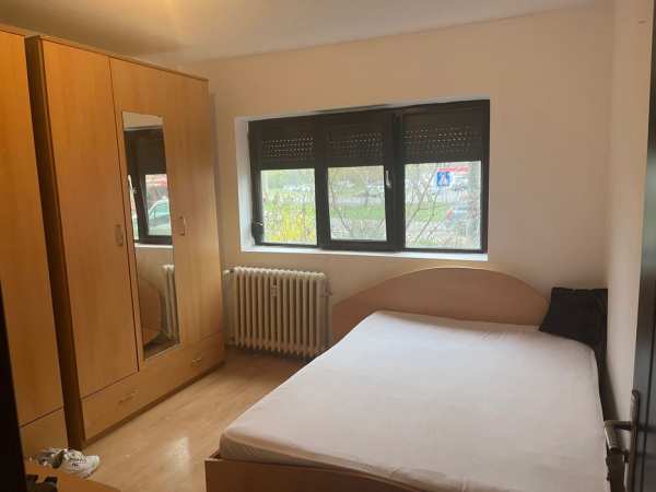 Vând apartament două camere