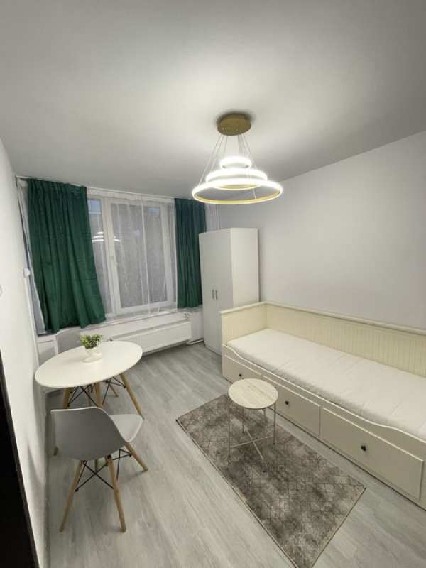 Garsoniera 30 mp de inchiriat termen lung sau scurt regim hotelier