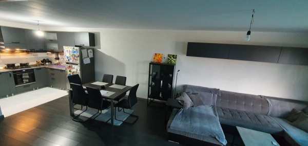 Inchiriez Casă cu 3 camere in Nojorid cartier nou