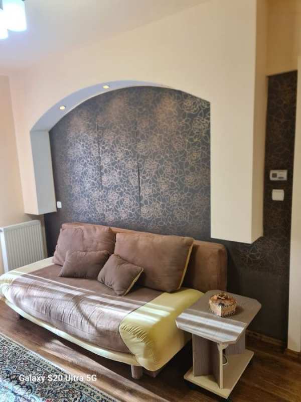 Oportunitate unică! Apartament 2 camere decomandat renovat și mobilat!