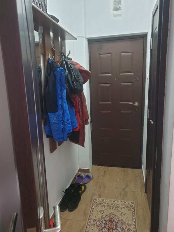 ÎUrgent inchiriez apartament doua camere zona bahne