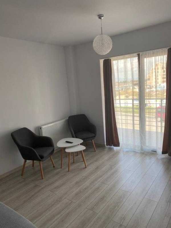 Garsoniera decomandata 35 MP Coresi Direct Proprietar