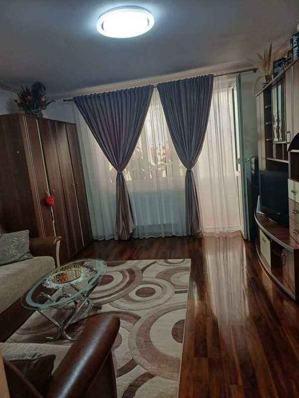 Apartament 3 camere