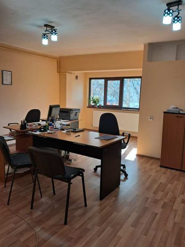 Apartament de inchiriat