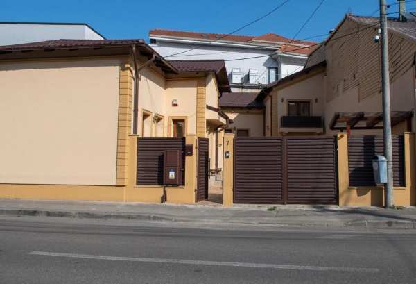 Ocazie !!! Casa de închiriat/ vânzare