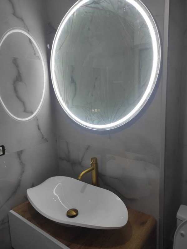 De vanzare, apartament 4 camere, Bd. Daciei, Giurgiu,