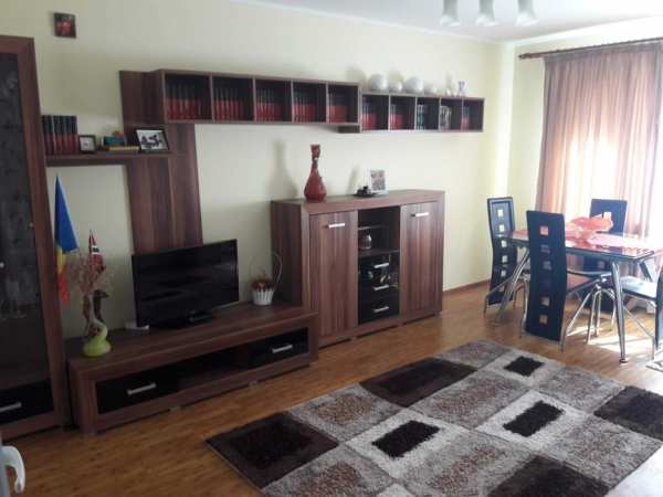 Apartament de inchiriat, Dragasani