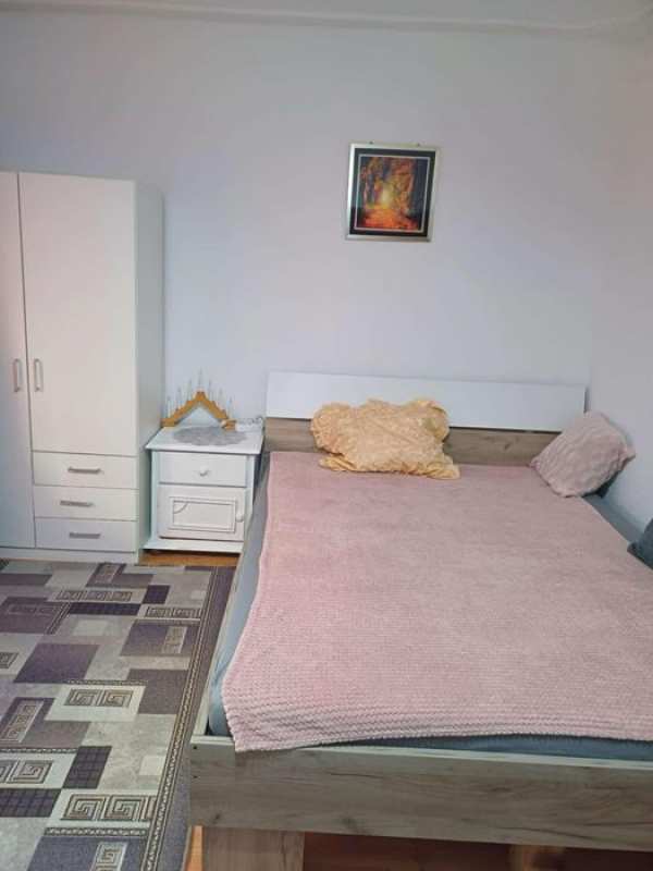 Inchirez garsoniera confort 1