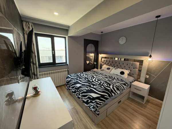 Apartament de inchiriat cu parcare privata