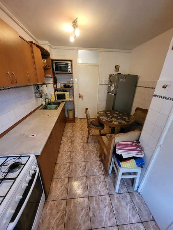 Apartament decomandat zona centrala 4 camere