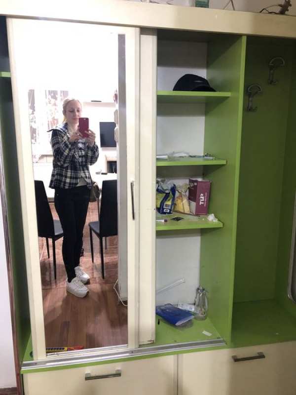 Inchiriez apartament
