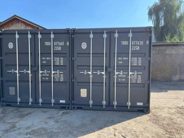 Depozitare in container maritim