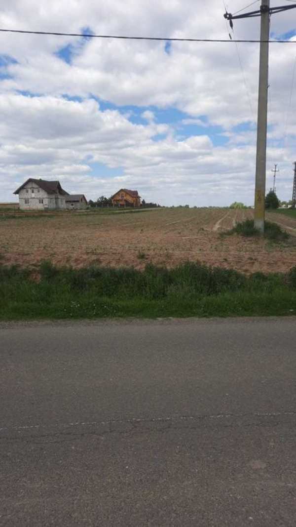 OPORTUNITATE UNICA: Vanzare teren intravilan Orasul Liteni, Suceava!