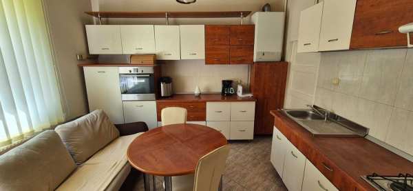 Casa de vanzare doua camere centru Dej