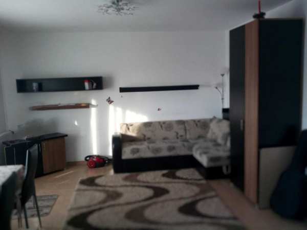Închiriez apartament 1 camera în Baciu