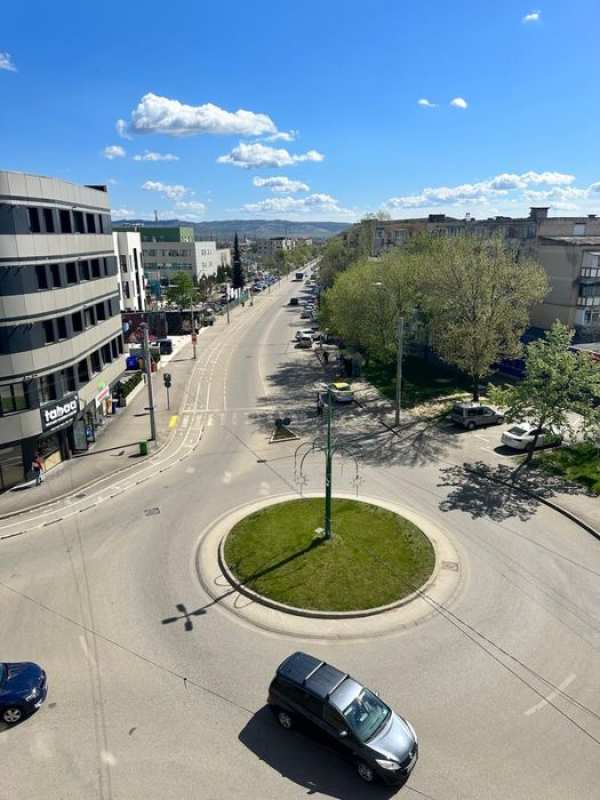 Apartament 2 camere de vanzare