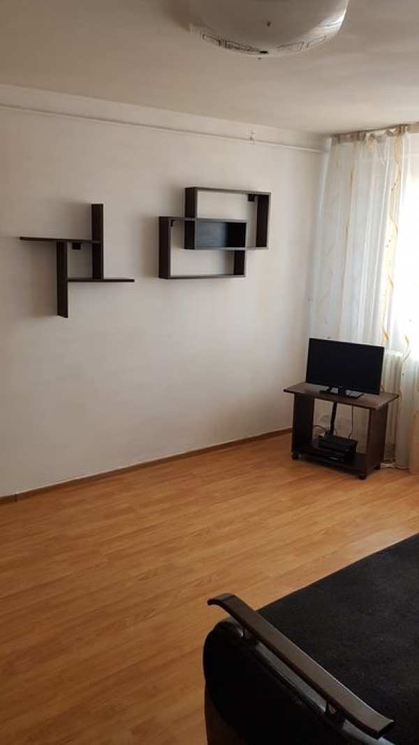Apartament de vanzare 2 camere,40mp Valea Ialomitei Proprietar