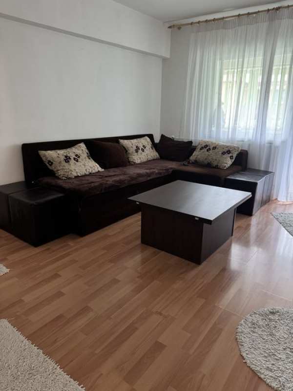 Ap 3 camere de inchiriat Gh Doja