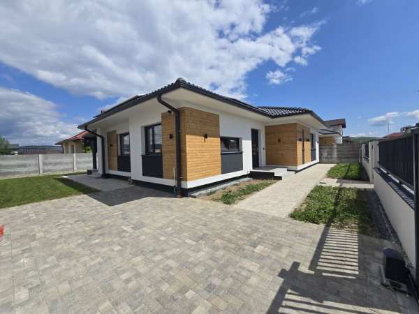 Dezvoltator! Casa 4 Camere, 2 Bai, 355mp Teren