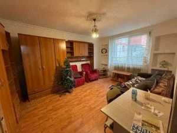 Se vinde aprtament 2 camere Piatra Neamt