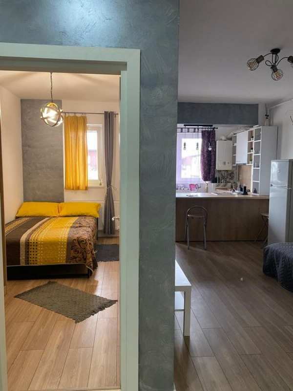 INCHIRIEZ studio apartament 2 camere